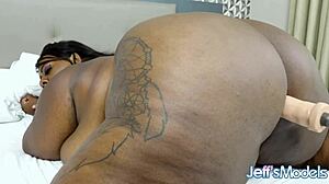 gigantic black bbw thammy leviemont solo toy masturbation show