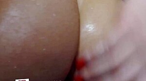 damn, this brazilian big ass oiled up and twerking right in your face!