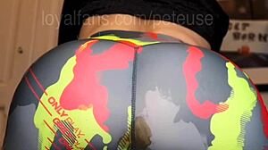 Leggings Fart Closeups
