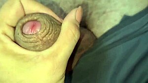 Stepson catches tanned latina milf bending in kitchen and pounds her gaping juicy ass with creampie!