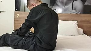 curvy milf deepthroat blowjob creampie fuck in motel 😍💦
