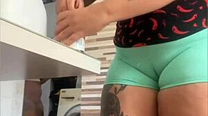 japonesa flaunts her massive swollen pussy huge ass closeup