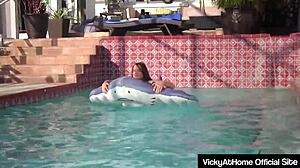 milf vicky vette and teal conrad lick pussy by pool