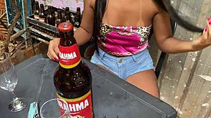 Alice's First Time: Novinha Rides Thick Cock at the Bar