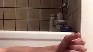 Steamy solo play builds to a hot cumshot right before stepping into the shower