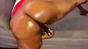 wanna see petal's shaved pussy up close today?