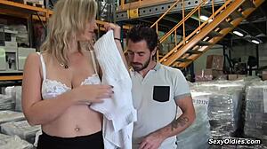 im tall blonde french milf takin short guy's anal deep!!