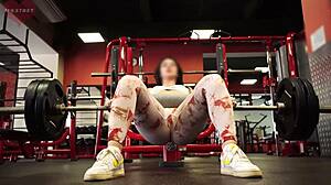 Gym Pickup Ass Workout Queen Told She's Photoshoot Model Leads To Rough Cowgirl Creampie End