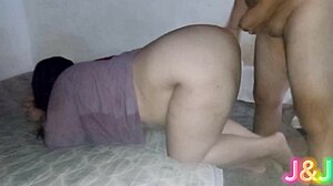 Whoa, caught that juicy chubby babe bent over doggystyle!