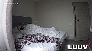 Luuv Morning Bareback Sex Cum on Ass Young Couple!