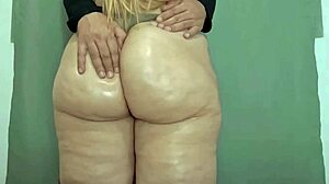 Huge Oiled Stepmom Ass POV!