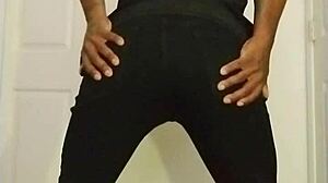 stretch that ass during workout join me for 7 minutes of exercise