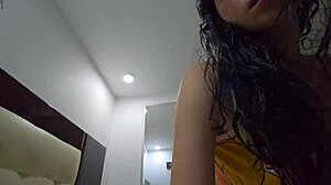 damn this sexy latina big ass amateur rides cock like a pro 😍🔥