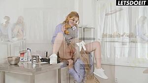 wanna see teen bakers scissor pussy in sneaky lesbian work fling?