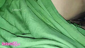 stepsister ki chut me stepbrother ka lund dalo? anal creampie in desi village bedroom??