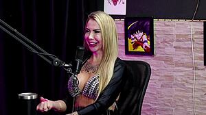 Deny Barbie's anal tips quick cum open ass dreams! 🍑💦🔥