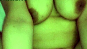 Chubby bbw reverse cowgirl pussy ride on big cock in seedy motel
