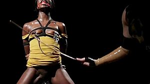 ebony slut's ass pounded hard by dominant lesbian milf 😈🍑🔥