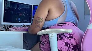 Curvy brunette amateur in leggings has embarrassing farting mishap during online gaming session