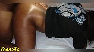 Socando na preta de quatro deep in ebony ass pounding frenzy!