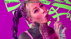 imagine her tattooed fingers stretching that tight goth asshole wide open