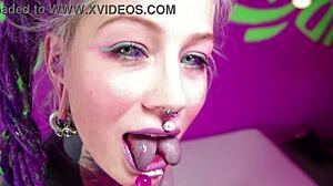 imagine her tattooed fingers stretching that tight goth asshole wide open
