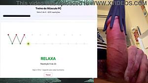 Colombian bodybuilder's fat 19cm cock endures long workout without cumming