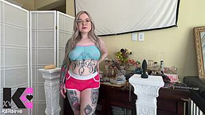 gooner gets hypnotized by tattooed goddess for endless handhump edging