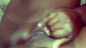 Amateur Chubby Babe's Close-Up Shaved Pussy Fingering Solo Debut
