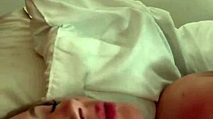 Safada Hotwife Sucks Cock Then Frees Tight Pussy