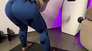 Latina's Athletic Big Ass Works Out in Thong Shorts Leggings