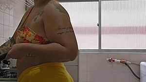 naughty wife crams tiny shorts between ass cheeks flashing her curves in public reality
