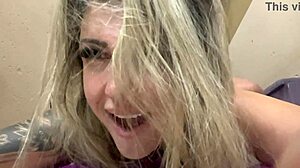 hot wet pussy alley fuck bareback gonna cum together