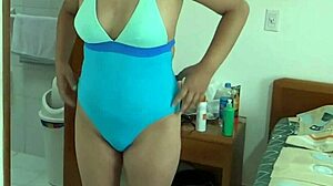 hey gorgeous mature flashing her big hairy pussy before beach cock tease 😏👙