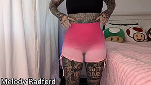 Her Big Tits Bounce In Gym Tights During Wild Try-On Haul