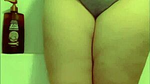 Ultimate Chubby BBW Pussy Pee Fetish In Toilet