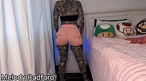 Her Big Tits Bounce In Gym Tights During Wild Try-On Haul