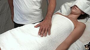 daddy's perfect body massage got me so wet i can't think straight