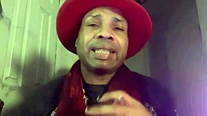 Dramaediter skips drinkchamps after wild neighbor antics