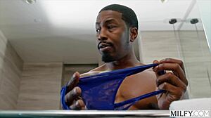 मिल्फी, वाह, लेजेंडरी रीगन फॉक्स पहला बीबीसी, समझा!