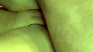 Fratele meu vitreg m-a făcut să squirtez apoi a venit în pizda mea