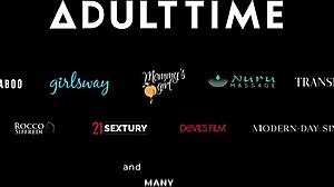 Milf Ryan Keely besteedt tijd aan stiefdochters poes met intens poes duiken