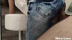 Barmen kotunu yırtıp sertçe siktı, vay be! 😍