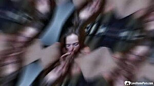 Заварена сестра ме разведрява с невероятна свирка, толкова добра! 😘