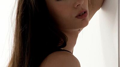 damn my smoking hot gf arwen gold cums hard riding that dick 😍💦