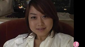 यो, चेक रिनो ओरिहारा प्राइवेट वीड 2 में वाइल्ड हो रही है! 😍