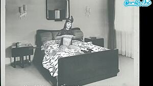 Vay be, camsoda amatör kıllı amını vahşi dildolarla dolduruyor bu gece!