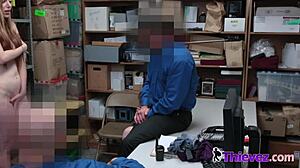 Омг, аз и тийн 18+ хванати от рогати офицери, чукани здраво!