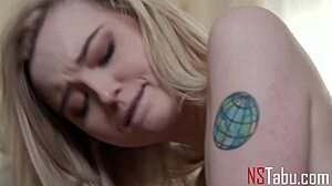 Mau Bang Aku, Kakak Tiri, Malam Ini?