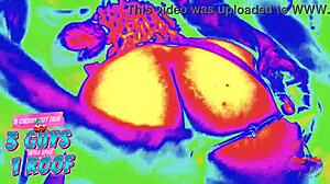 Waouh, Jeyla Spice prend 3 grosses bites pour une baise sauvage et avale tout !